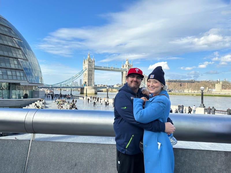 Alison (left) and Geoff Conklin celebrating their 18th wedding anniversary in London. (Photo courtesy of Alison Conklin)